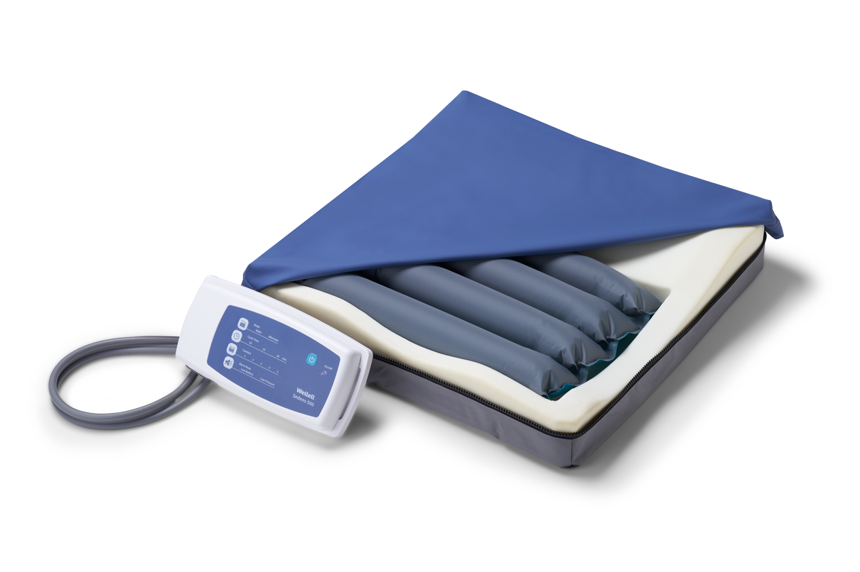 Sedens 500 cushion with pump unit attached, highlighting the control interface and air hose.