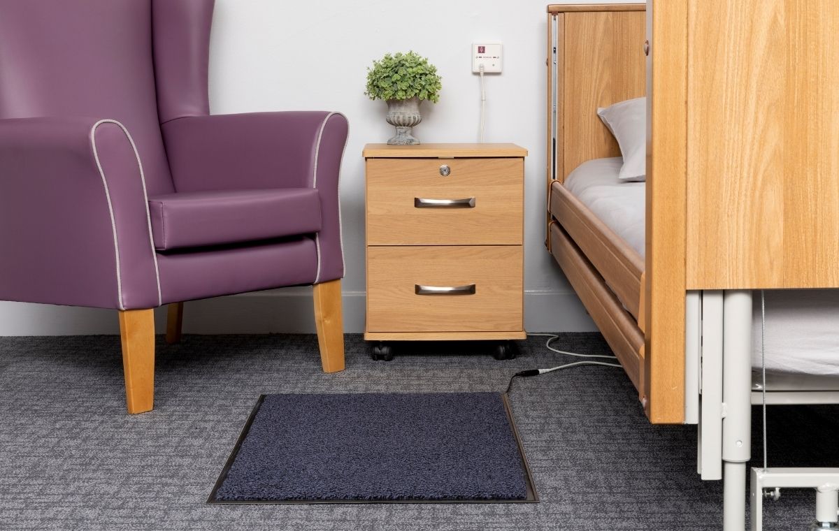 Deluxe Alertamat wired carpet fall prevention mat front view