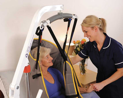 Oxford Midi 180 Classic mobile hoist in care setting