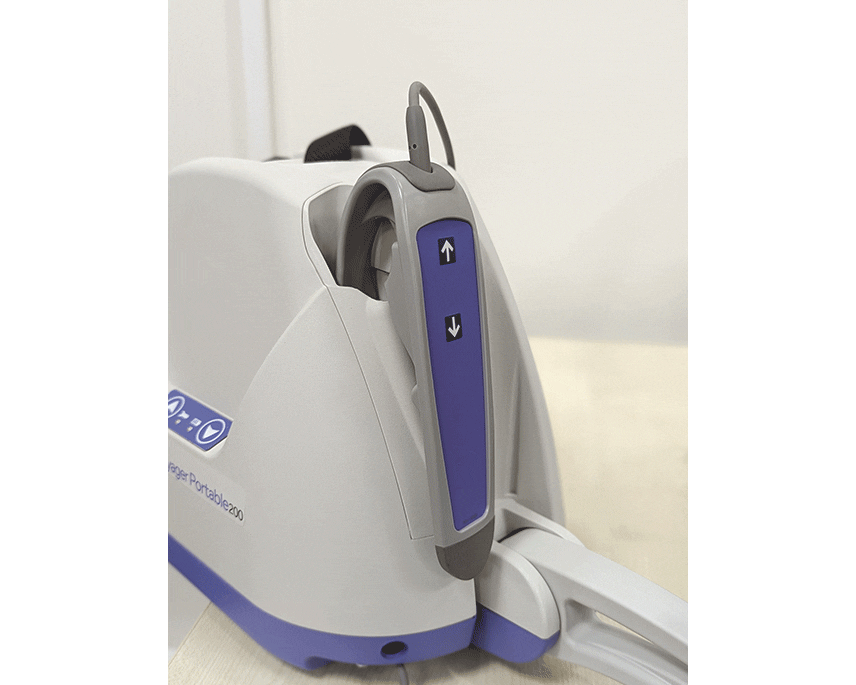 Oxford Voyager Portable Hoist side view showing the handset