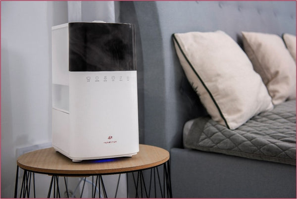 Lux Humidifier in a bedroom