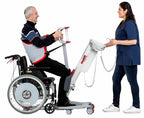 Inclined lift mast demonstration – illustrating ergonomic design promoting natural movement during standing transfers.