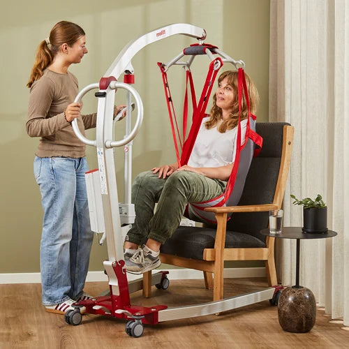 Molift Smart 150 being used to lift a patient