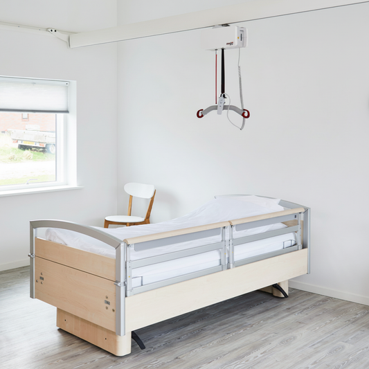 Molift Air 200 in a care setting