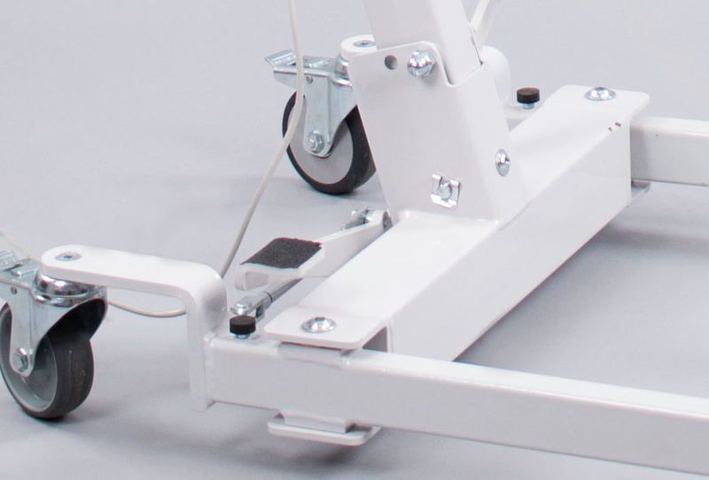 Carry 185 Classic Hoist folded for easy transport and storage.